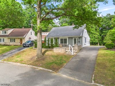 15 Nestro Rd, West Orange, NJ, 07052