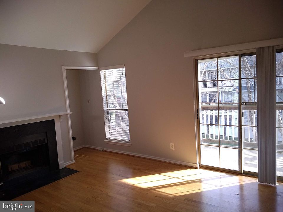 1st image of 12158 Penderview Ter APT 1137