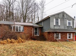 246 Morsetown Rd, West Milford, NJ 07480