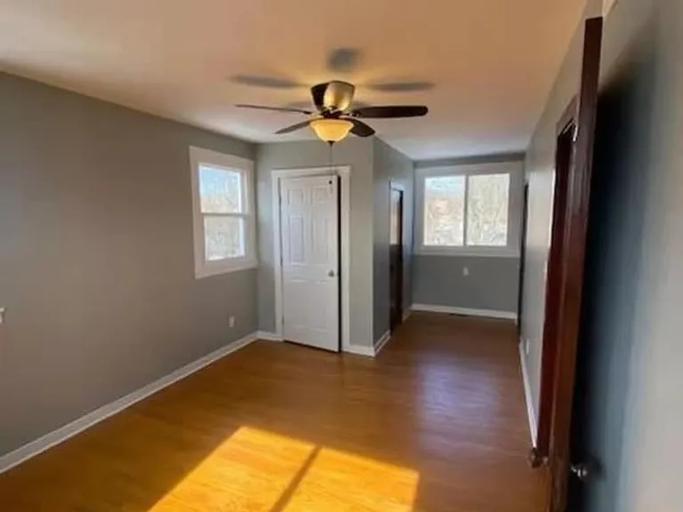 5600 Bridgetown Rd — Photo 15