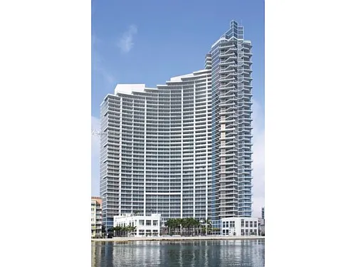 2020 N Bayshore Dr #805 Photo 1