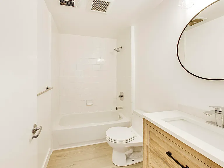 637 Natoma St #3 — Photo 15
