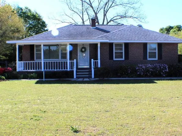 1517 E Home Ave, Hartsville, SC 29550