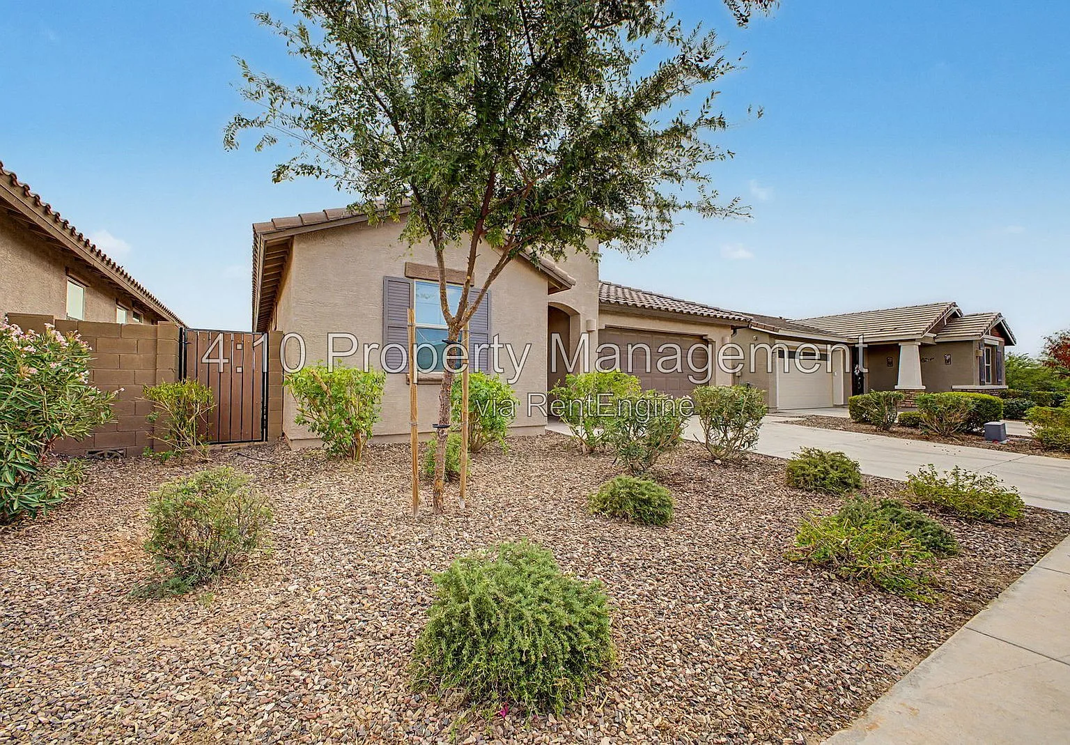 4 bed, 3.0 bath, 2524 sqft, $2,400 — Photo 2