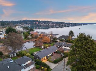 3752 Waring Pl, Saanich, BC V8P 5G1