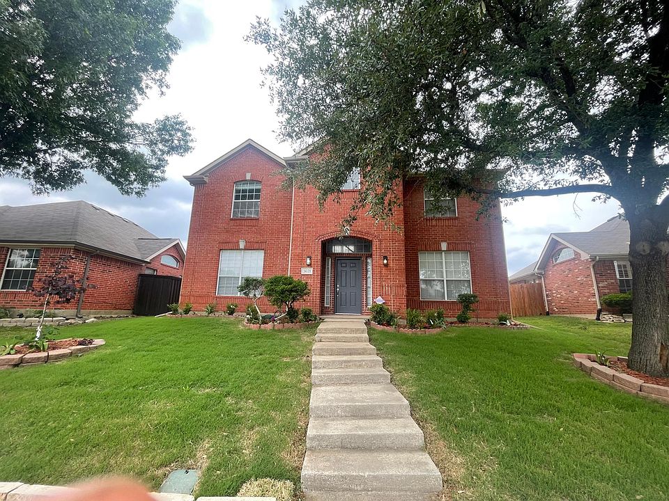 1st image of 3621 Stockton Dr