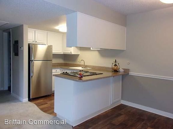 4th image of 4942 Stamas Ln APT 2