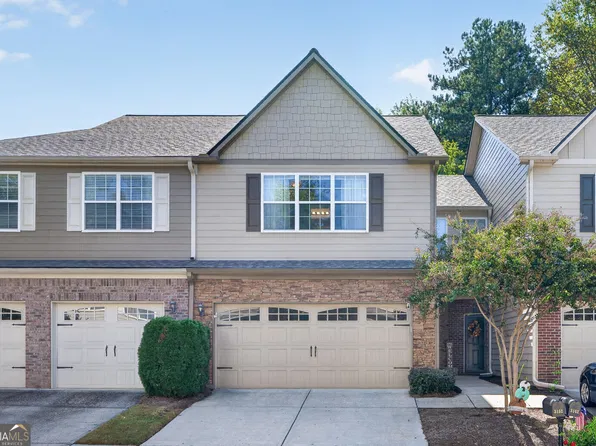 3152 Brockenhurst Dr, Buford, GA 30519