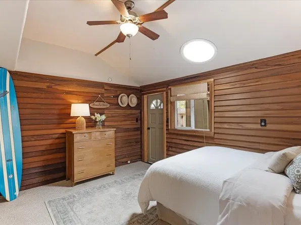 31 Rockview Dr #B, Santa Cruz, CA 95062
