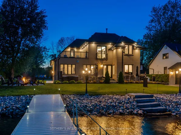 137 Stinsons Bay Rd, Kawartha Lakes, ON K0M 1N0