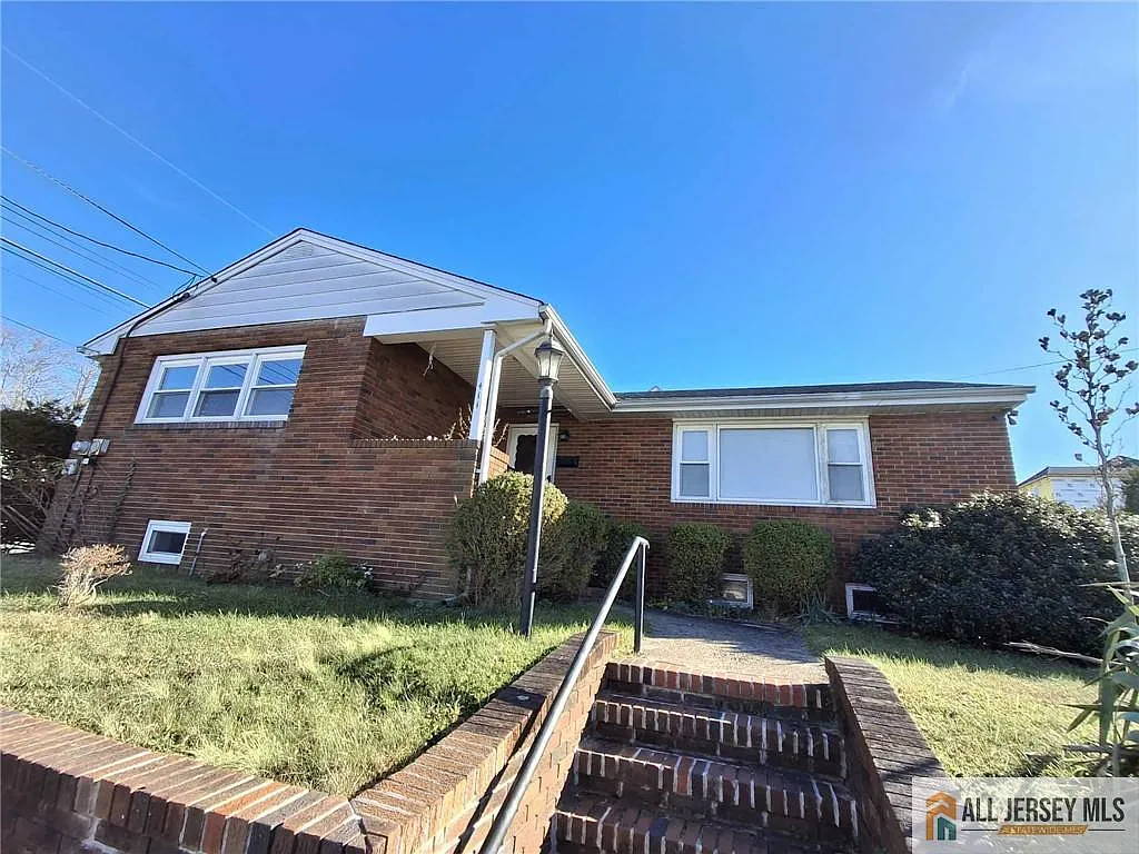 411 Lefferts St photo 1