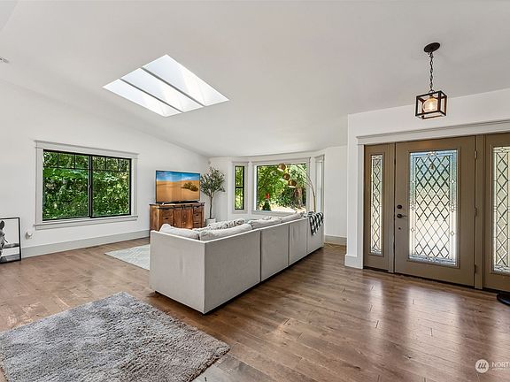 5th image of 7220 214th Avenue E