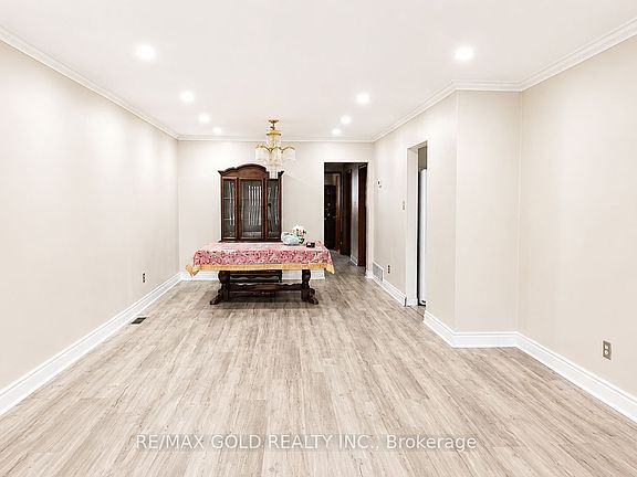 5th image of 7383 Manion Rd