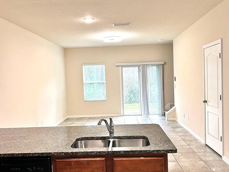 746 Servia Dr #1 — Photo 6