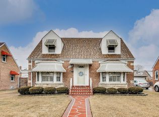 5728 N Oleander Ave, Chicago, IL 60631