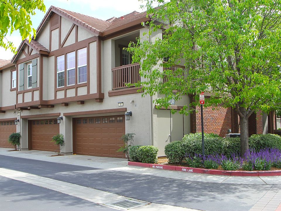 1st image of 88 W Sergio Way
