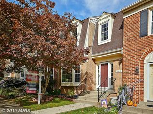 4819 Carriagepark Rd, Fairfax, VA 22032