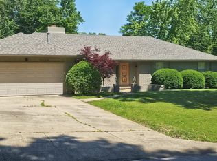 3154 S Glenhaven Ave, Springfield, MO 65804