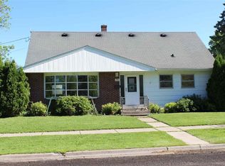 1701 N 57th St, Superior, WI 54880