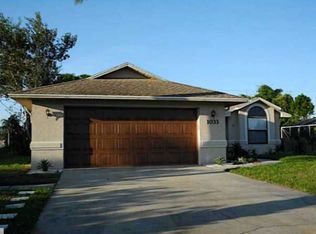 1033 Barber St, Sebastian, FL 32958