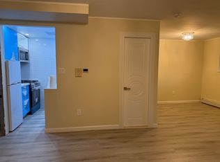 7272 Royce Pl #165R, Brooklyn, NY 11234