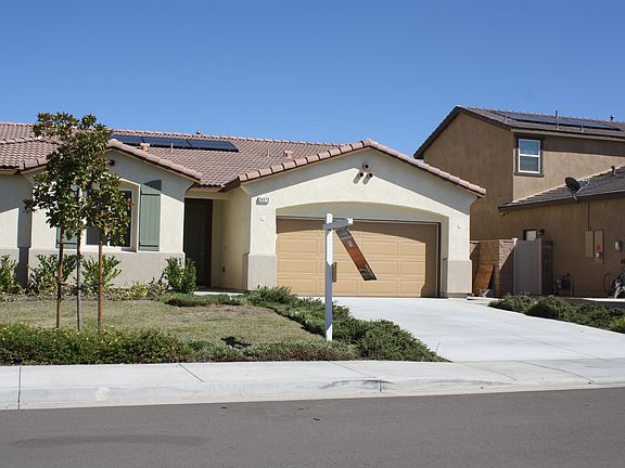 2217 SF 4br 2.5ba