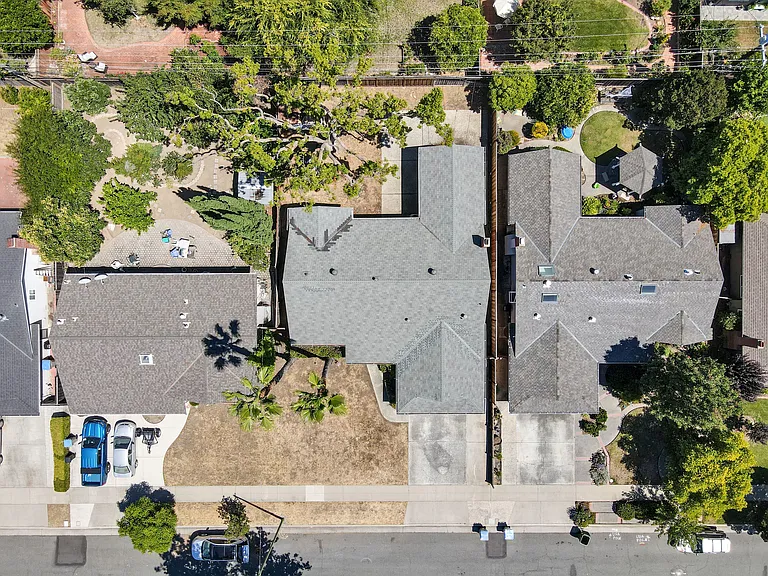 4483 Alex Dr — Photo 7