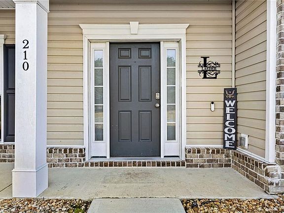 4th image of 210 Bowline Ln