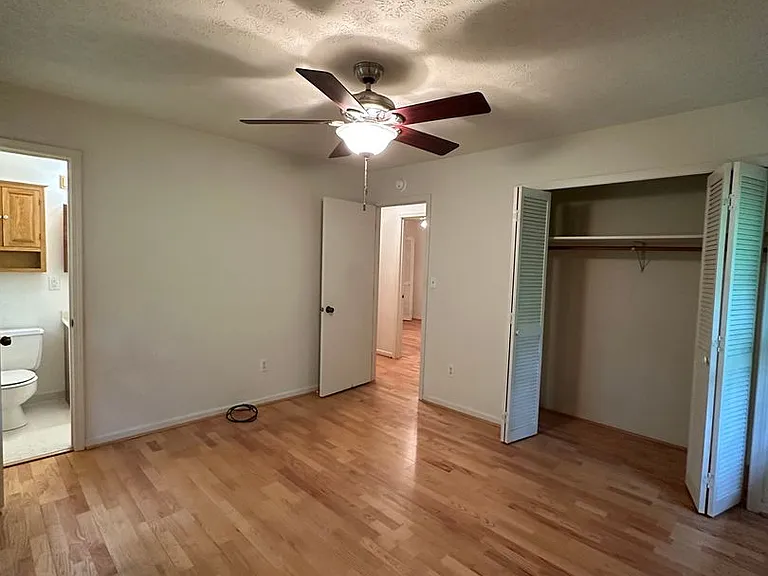 375 Segrest Cir — Photo 27