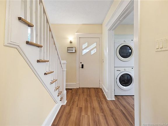 5th image of 16 Humphrey St