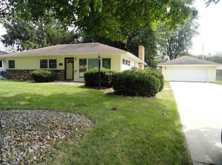 527 Wilshire Ave, Waterloo, IA 50701