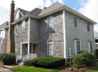 49 Thomas Cir #1, Falmouth, MA 02540