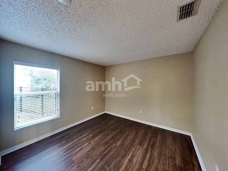 15333 Harrowgate Way — Photo 13