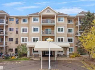 Grande Whitemud, Edmonton, AB T6J 7G8