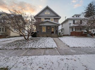 1027 Climax St, Lansing, MI 48912