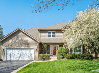 4207 Pradel Dr, Naperville, IL 60564