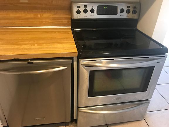 4th image of 8701 SW 141st St APT H2