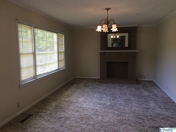 3rd image of 107 Woodhaven Dr