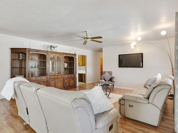 5th image of 32400 Road 132 Unit A