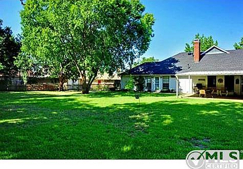 3rd image of 2105 Joni Cir