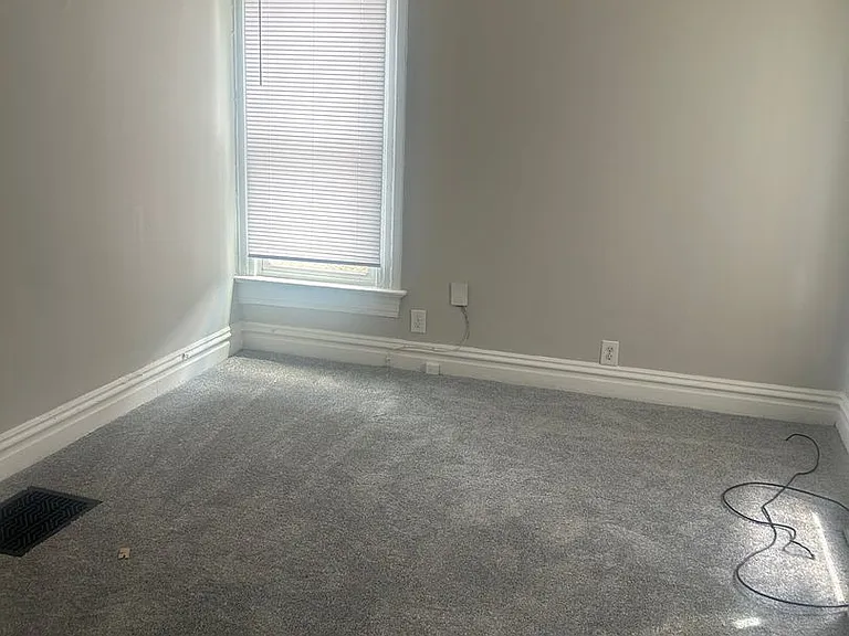 1413 N 5th St — Photo 11