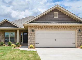 260 Caudle Dr, Madison, AL 35756