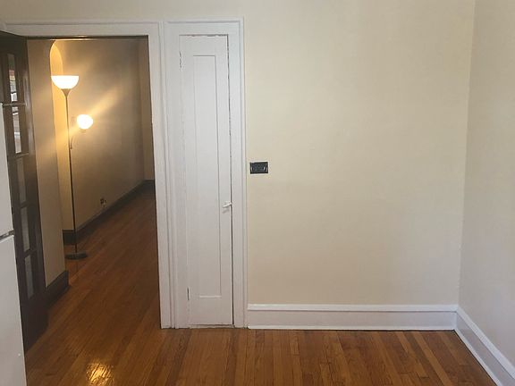 4th image of 3125 S Harlem Ave #1B