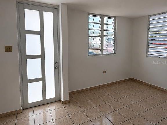 3rd image of H150 Calle Juguilla Urb Hacienda Guamani
