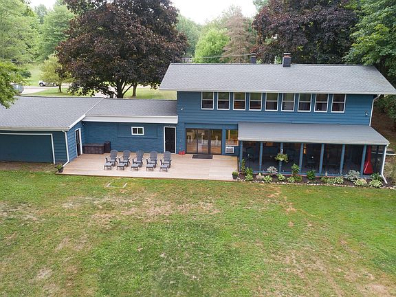 2nd image of 15714 Poplar Ln