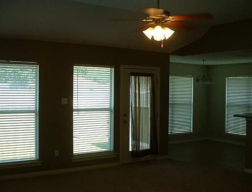 4th image of 137 Grove Park
