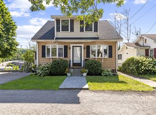 35 Perkins St, Quincy, MA 02169