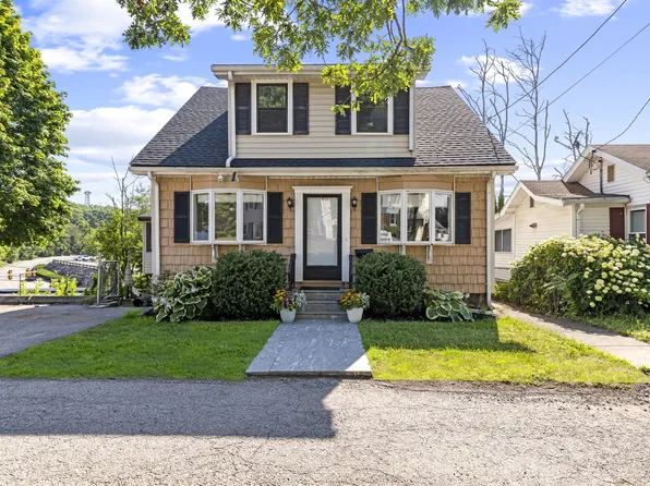 35 Perkins St, Quincy, MA 02169