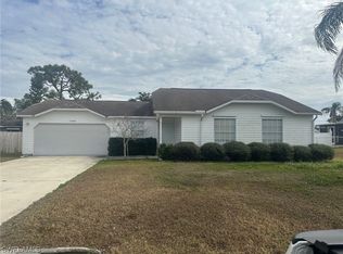 17493 Fuchsia Rd, Fort Myers, FL 33967