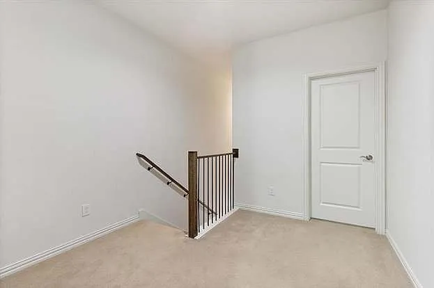 3008 Gaylord Dr — Photo 16